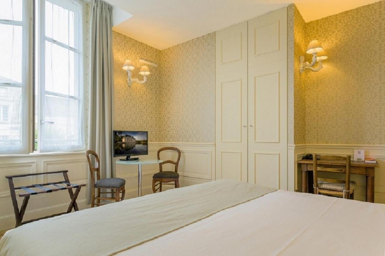 Hotel Grand Monarque Azay-le-Rideau Exterior foto
