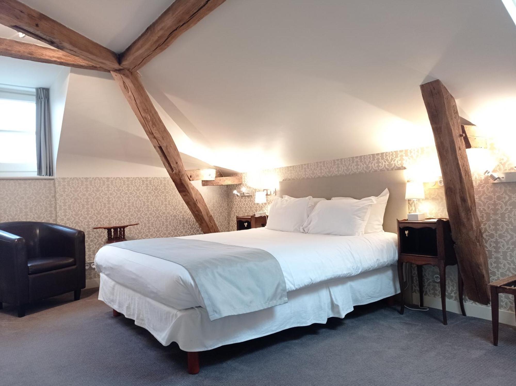 Hotel Grand Monarque Azay-le-Rideau Exterior foto