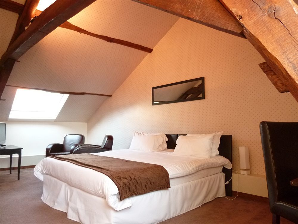 Hotel Grand Monarque Azay-le-Rideau Exterior foto