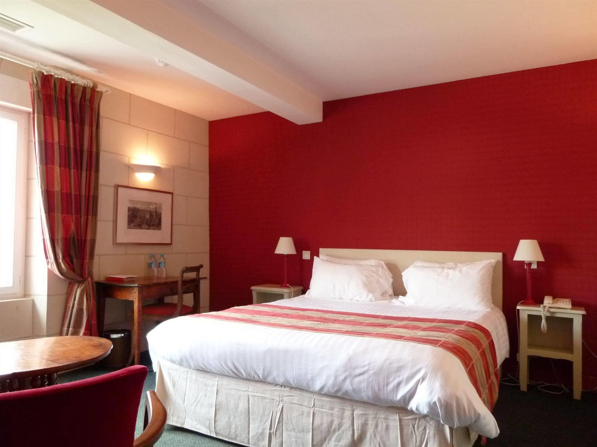 Hotel Grand Monarque Azay-le-Rideau Exterior foto
